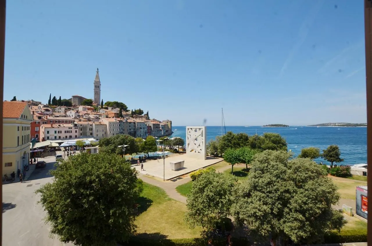 Leone Sea View Apartment Rovinj