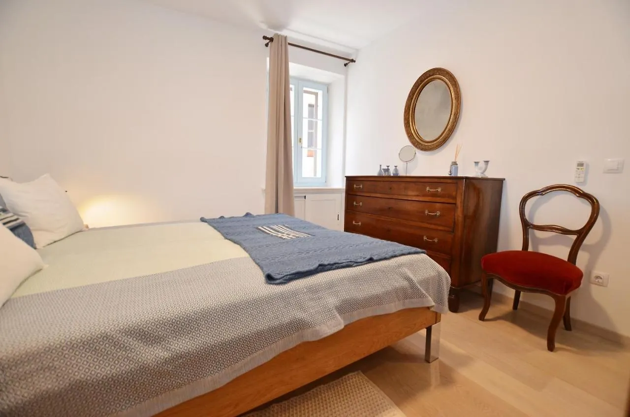 Leone Sea View Apartment Rovinj