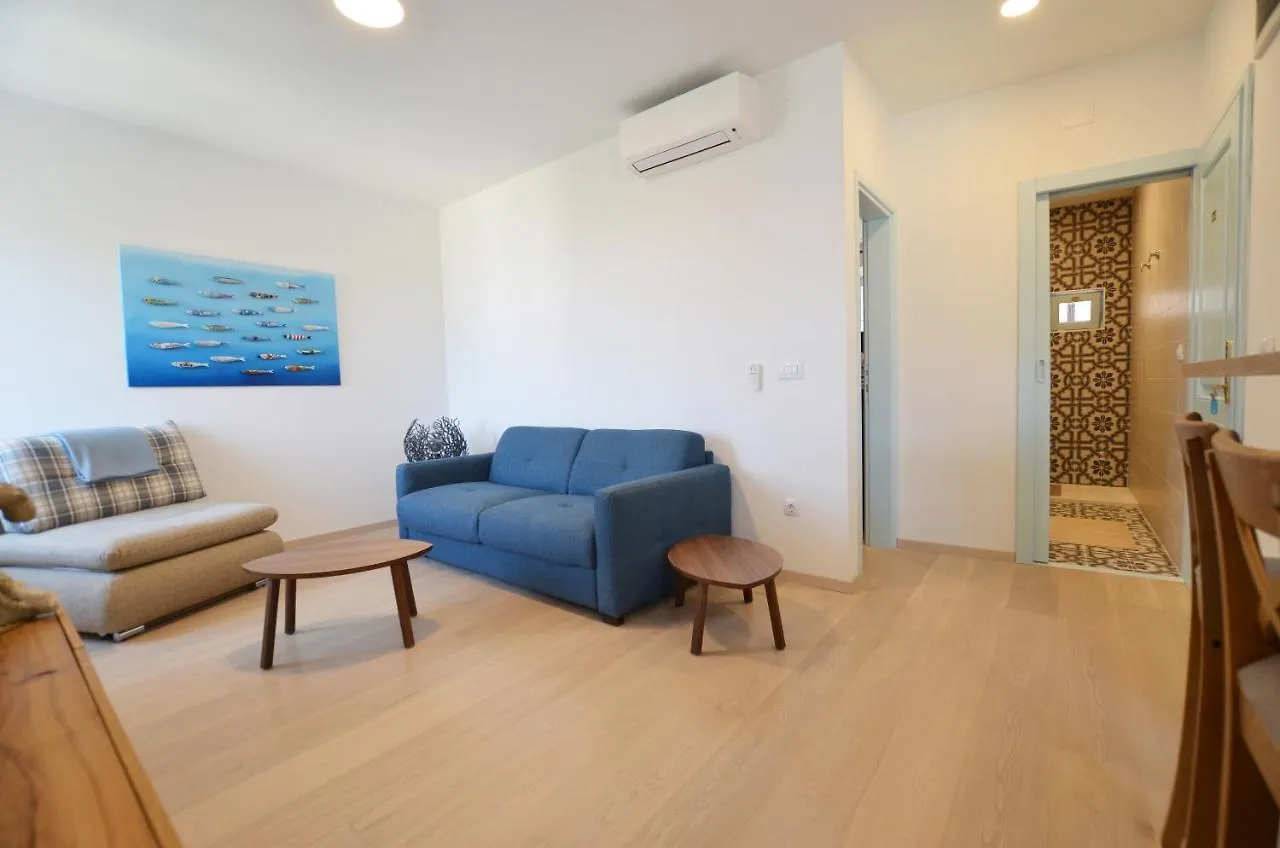 Leone Sea View Apartment Rovinj